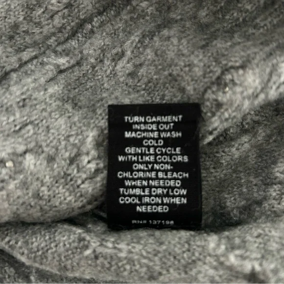 Marled Gray Women's Cardigan Sweater Pearl Details Small Coquette Feminine - Picture 7 of 7